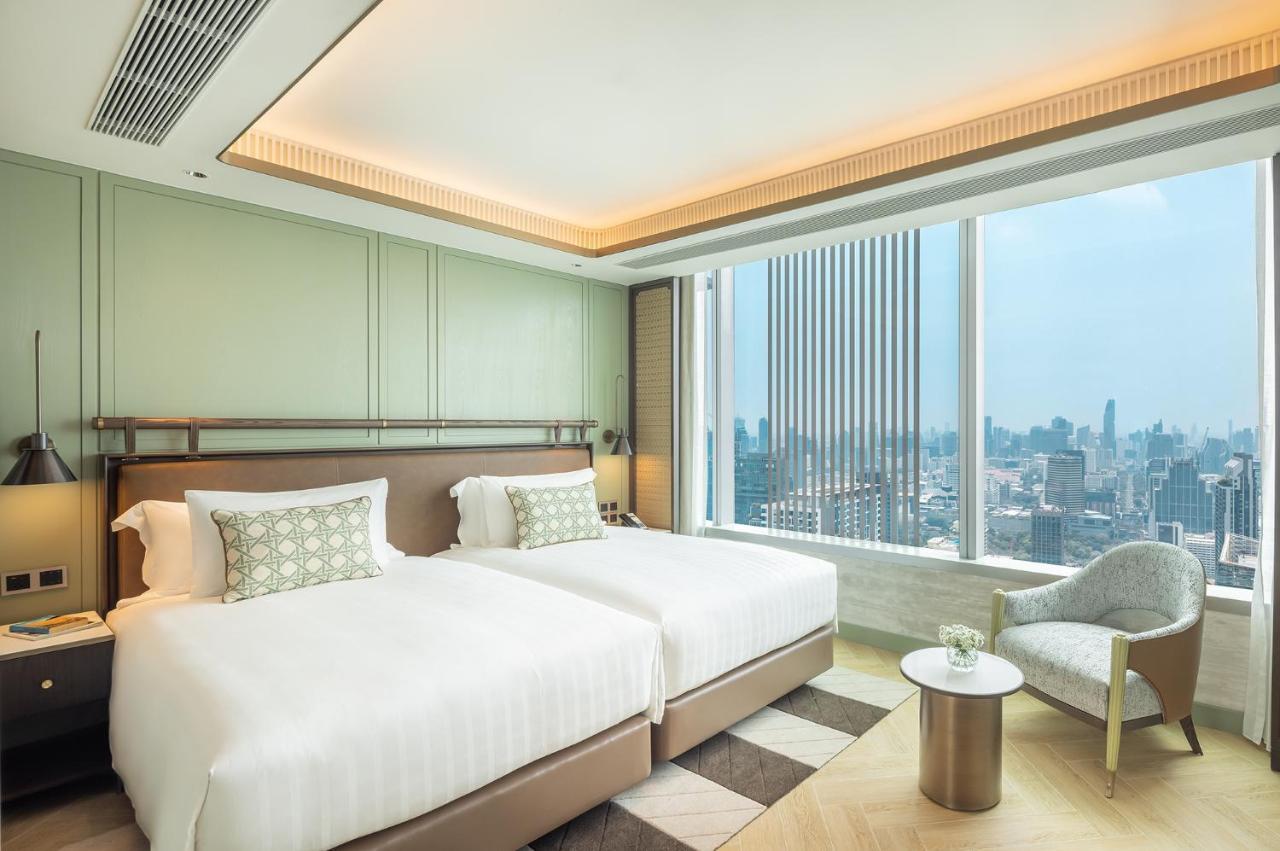 Eastin Grand Hotel Phayathai Bangkok Exterior photo Deluxe Room