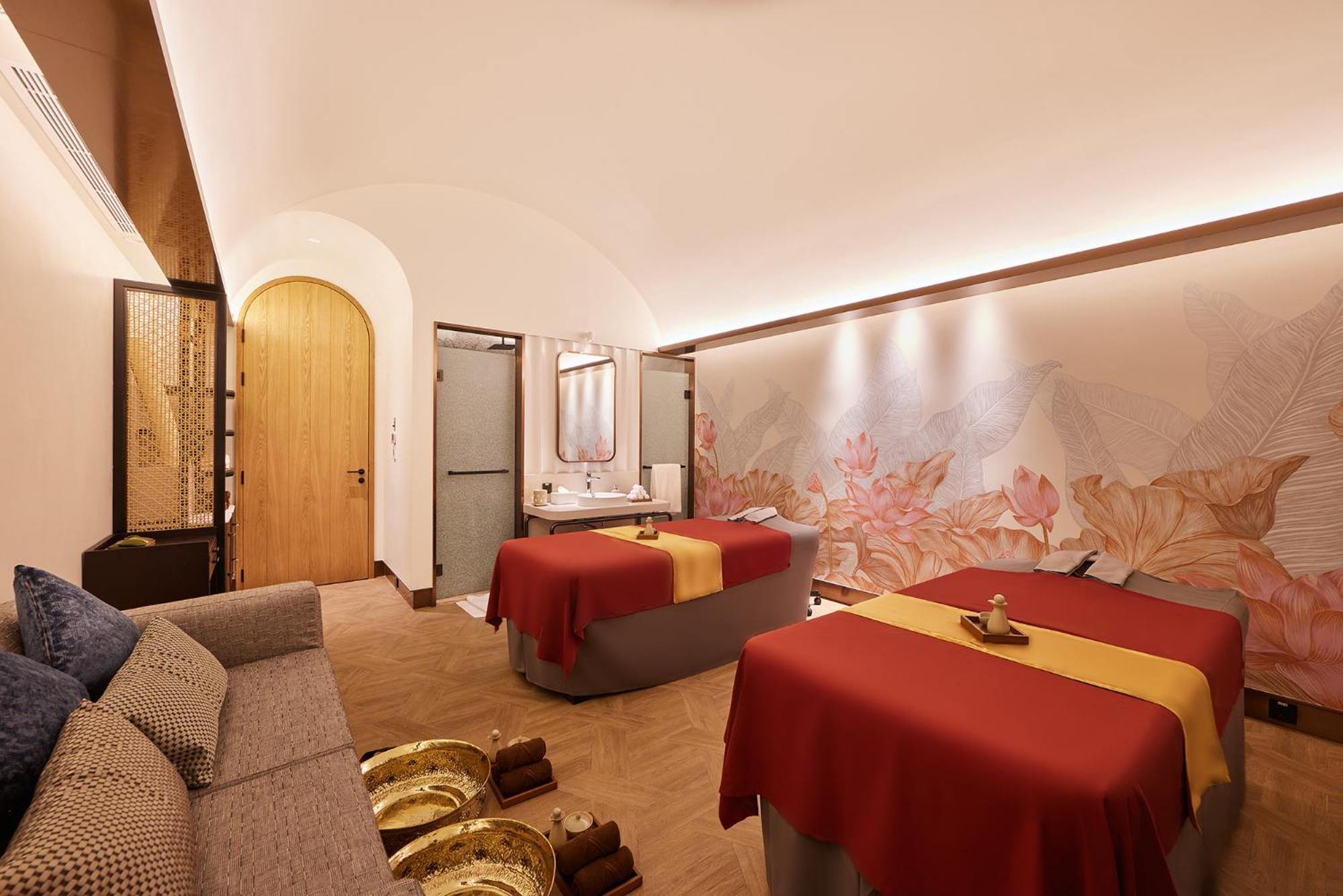 Eastin Grand Hotel Phayathai Bangkok Exterior photo Spa at The Oberoi, Mumbai
