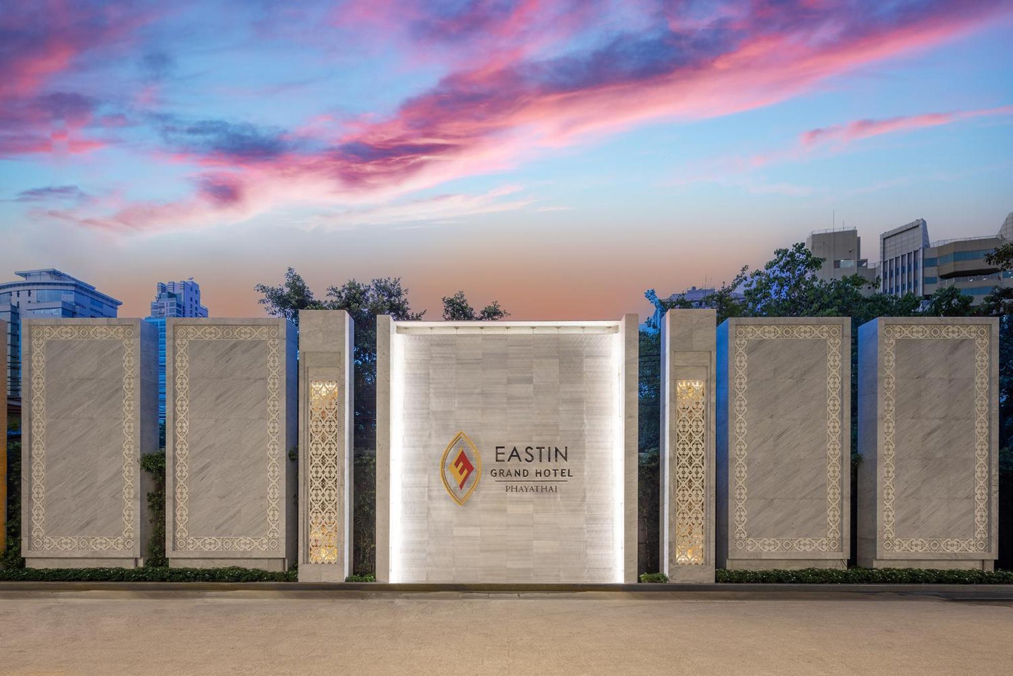 Eastin Grand Hotel Phayathai Bangkok Exterior photo Eastin Hotel, Hanoi